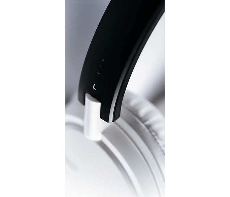 PHILIPS Headphones SHL5003 close up